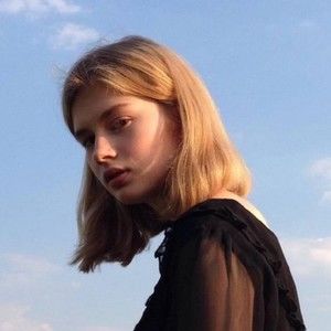 Meet your Posher, Eugenia